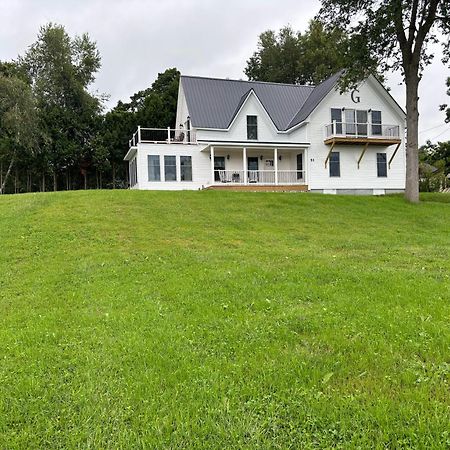 Appartamento Gray'S Manor - Lake Memphremagog Newport Esterno foto